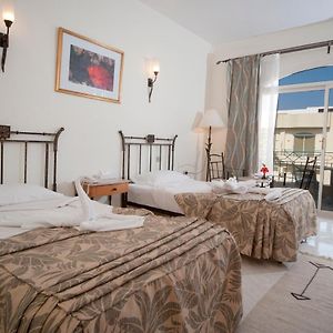 Budget Zimmer mit Kingsize-Bett